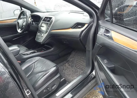 2015 Lincoln Mkc z USA, uszkodzony, nr VIN 5LMTJ2AH0FUJ04735